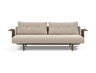 Recast Dark Styletto sovesofa med armlæn i 612 Blida Sand Grey, set forfra