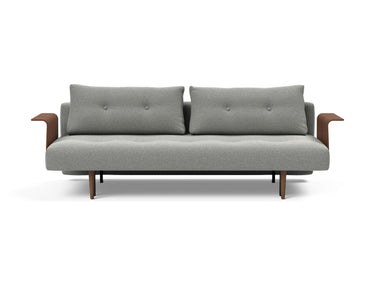 Recast Dark Styletto sovesofa med armlæn i 853 Mahoga Dove Grey, set forfra