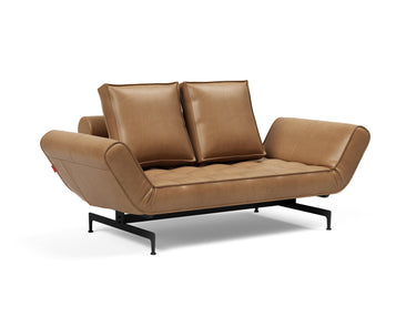 Ghia Laser daybed i 551 Faunal Brown, set skråt forfra