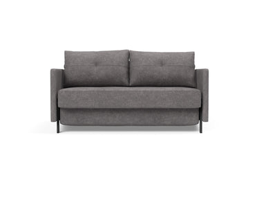 Cubed 140 sovesofa med armlæn i 282 Avella Warm Grey, set forfra