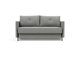 Cubed 140 sovesofa med armlæn i 853 Mahoga Dove Grey, set forfra
