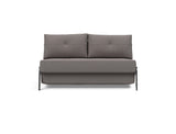 Cubed 140 Chrom sovesofa i 521 Mixed Dance Grey, set forfra