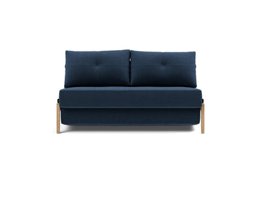 Cubed 140 Wood sovesofa i 414 Esina Indigo Blue, set forfra