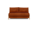 Cubed 140 Wood sovesofa i 595 Corduroy Burnt Orange, set forfra