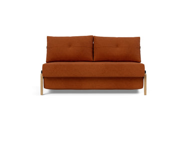 Cubed 140 Wood sovesofa i 595 Corduroy Burnt Orange, set forfra