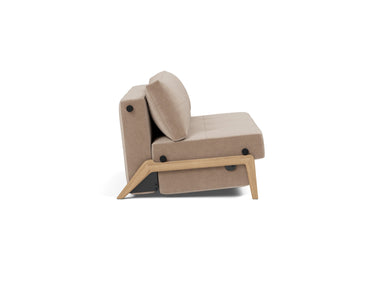 Cubed 140 Wood sovesofa i 417 Esina Mocha, set fra siden