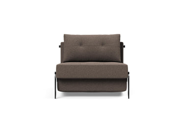 Cubed 90 Alu stol i 530 Bouclé Taupe, set forfra