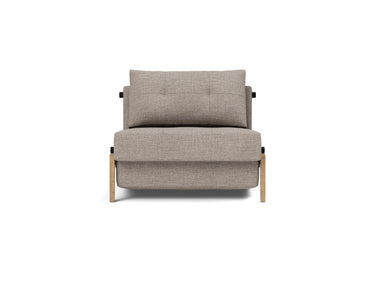 Cubed 90 Wood stol i 472 Yuveno Warm Grey, set forfra