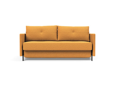Cubed 160 sovesofa med armlæn i 536 Bouclé Ochre, set forfra