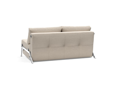 Cubed 160 Chrome sovesofa i 612 Blida Sand Grey, set skråt bagfra