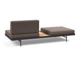 Puri daybed med egetræsbord i 530 Bouclé Taupe, set skråt bagfra