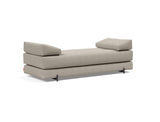 Sigmund Indu daybed i 579 Kenya Gravel, set skråt forfra