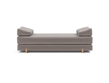 Sigmund Drip daybed i 418 Esina Truffle, set forfra