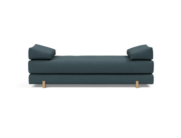 Sigmund Drip daybed i 851 Mahoga Dark Blue, set forfra