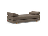 Sigmund Drip daybed i 411 Esina Cedar Brown, set skråt forfra