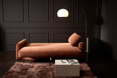 Cone sovesofa i 412 Esina Rust Orange i en stue, billede 4