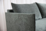 Luoma sovesofa i 281 Avella Pine Green i en stue, billede 6