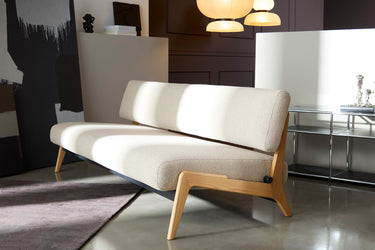 Nolis daybed i 539 Bouclé Beige i en stue
