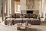 Norum sovesofa U-form med Curve armlæn i 411 Esina Cedar Brown i en stue, billede 2