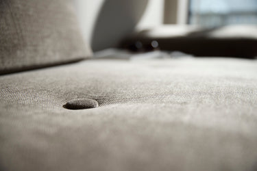 Sigmund Drip daybed i 411 Esina Cedar Brown i en stue, billede 7