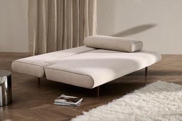 Unfurl Lounger sovesofa i 594 Corduroy Ivory i en stue, billede 3