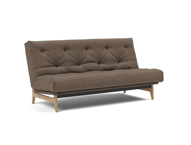 Aslak 140 sovesofa med Latex madras i 411 Esina Cedar Brown, set skråt forfra