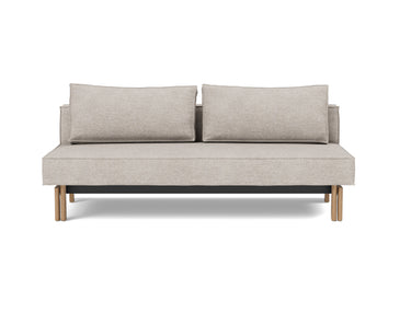 Sly Wood sovesofa i 471 Yuveno Sand, set forfra