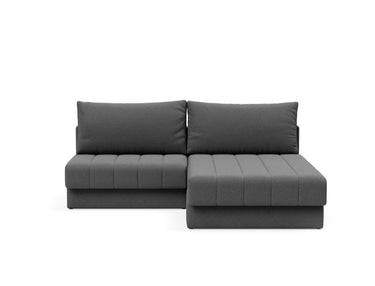 Akello sovesofa med chaiselong i 852 Mahoga Seal Grey, set forfra