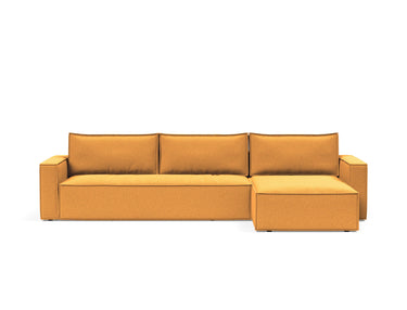 Newilla sovesofa med chaiselong i 536 Bouclé Ochre, set forfra