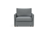 Neah stol med slim armlæn i 320 Corocco Shadow Grey, set forfra