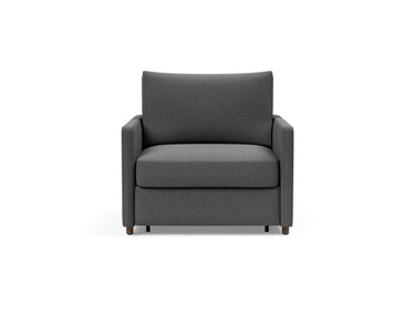 Neah stol med slim armlæn i 852 Mahoga Seal Grey, set forfra