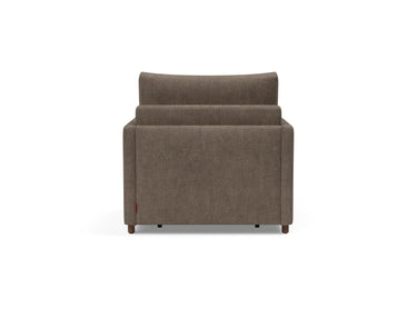 Neah stol med slim armlæn i 411 Esina Cedar Brown, set bagfra