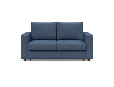 Neah 140 sovesofa med standard armlæn i 302 Weda Blue, set forfra