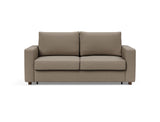 Neah 160 sovesofa med standard armlæn i 850 Mahoga Caramel, set forfra