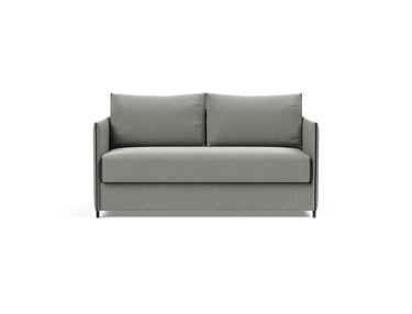 Luoma sovesofa i 853 Mahoga Dove Grey, set forfra