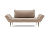 Zeal Styletto daybed i 417 Esina Mocha, set forfra