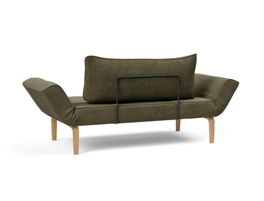 Zeal Bow daybed i 316 Cordufine Pine Green, set skråt bagfra