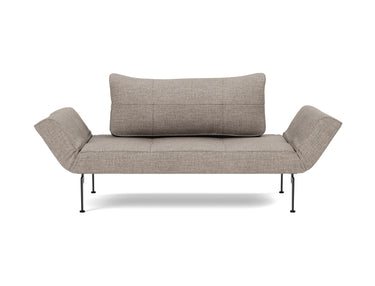 Zeal Laser daybed i 472 Yuveno Warm Grey, set forfra