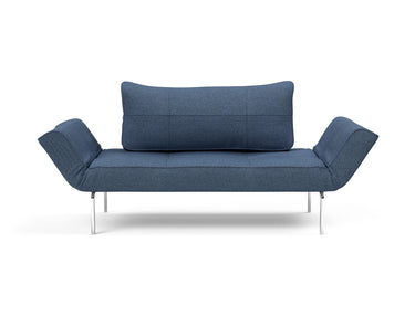 Zeal Straw daybed i 302 Weda Blue, set forfra