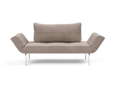 Zeal Straw daybed i 318 Cordufine Beige, set forfra