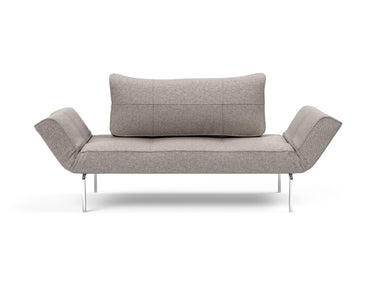 Zeal Straw daybed i 321 Corocco Warm Grey, set forfra