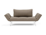Zeal Straw daybed i 850 Mahoga Caramel, set forfra