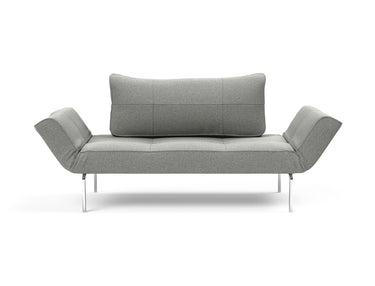 Zeal Straw daybed i 853 Mahoga Dove Grey, set forfra