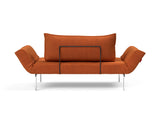Zeal Straw daybed i 412 Esina Rust Orange, set bagfra