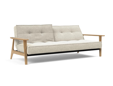 Splitback Frej sovesofa i 357 Taura Off White, med den ene ryghalvdel lænet tilbage