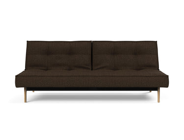 Splitback Eik sovesofa i 358 Taura Chocco, set forfra