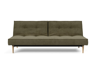 Splitback Styletto Light Wood sovesofa i 316 Cordufine Pine Green, set forfra