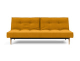 Splitback Styletto Light Wood sovesofa i 507 Elegance Burned Curry, set forfra