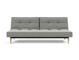 Splitback Styletto Light Wood sovesofa i 853 Mahoga Dove Grey, set forfra