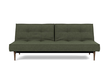 Splitback Styletto Dark Wood sovesofa i 353 Taura Forest, set forfra